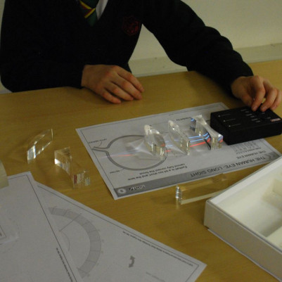 TickiT LED Light Box and Optical Set